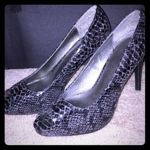 Faux snakeskin peep toe heels